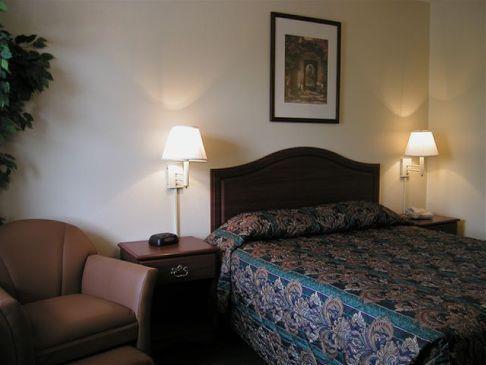 Intown Suites Extended Stay Atlanta Ga - 스와니 객실 사진