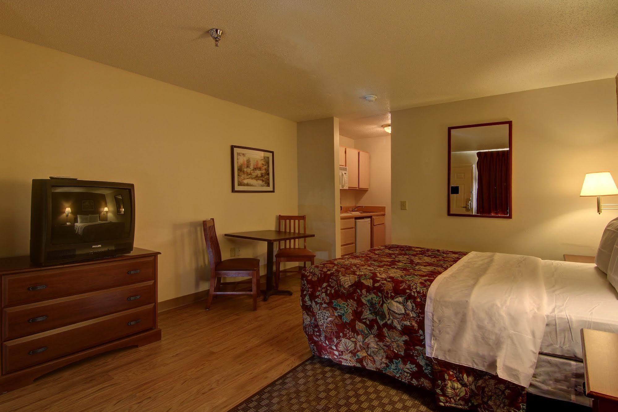 Intown Suites Extended Stay Atlanta Ga - 스와니 외부 사진