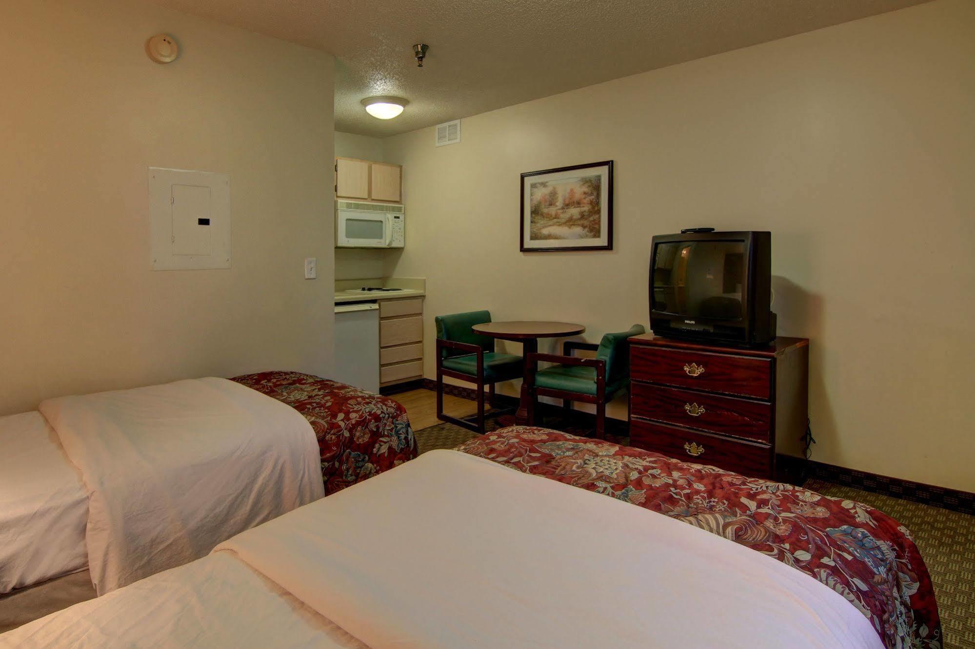 Intown Suites Extended Stay Atlanta Ga - 스와니 외부 사진